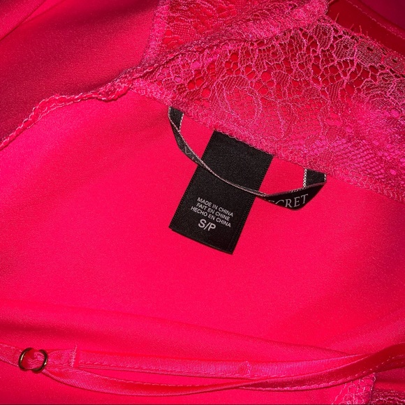 Victoria’s Secret Hot Pink Silky Satin Slip Sz S - Picture 11 of 12